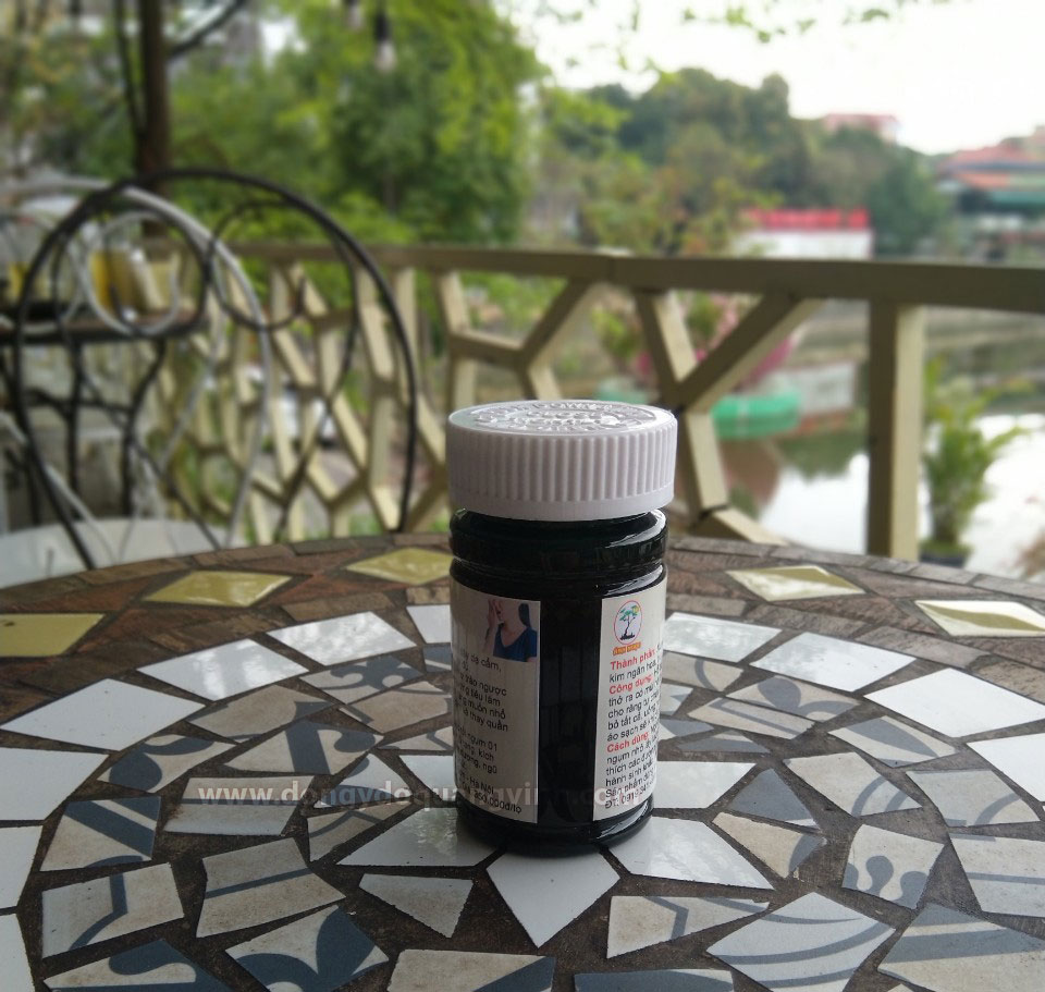 Cao lỏng chữa hơi thở có mùi hôi thối