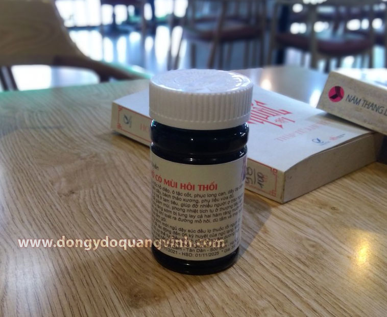 Cao lỏng chữa hơi thở có mùi hôi thối